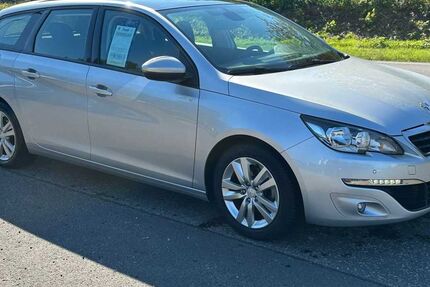 Peugeot 308 147.000 km 7.990 € Remagen 53424