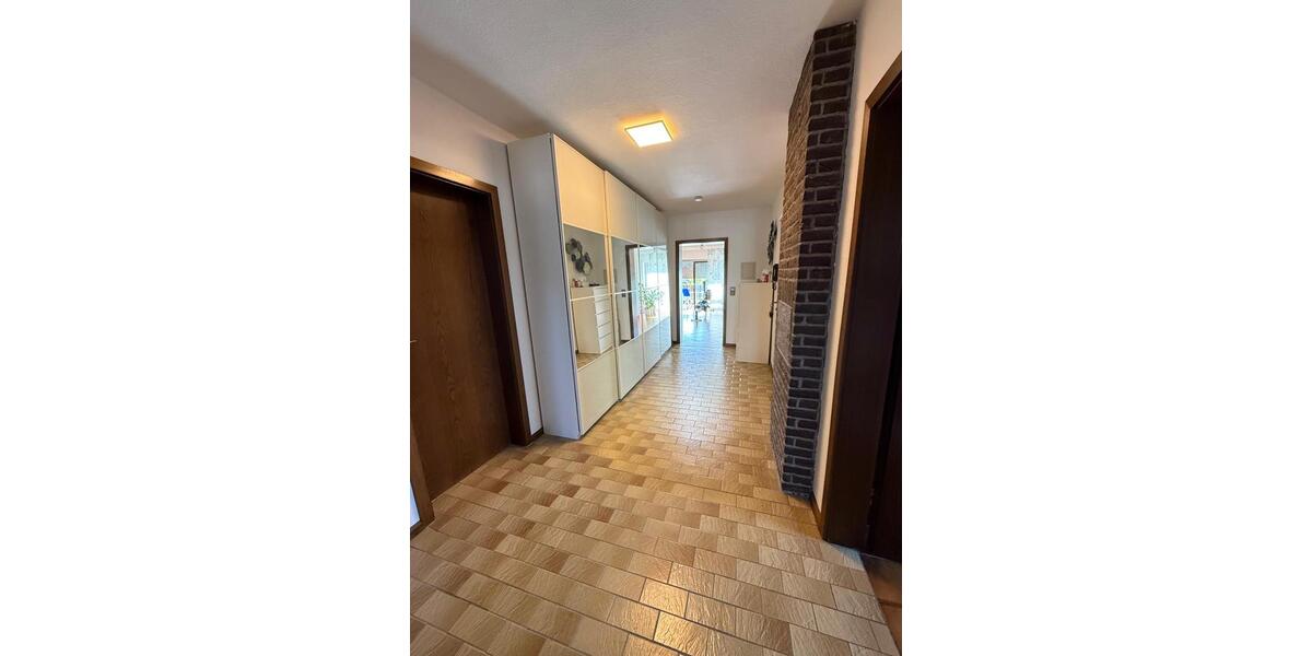 Dachgeschoßwohnung Appenweier - 3 Zimmer, 90 m&sup2;, 850&euro; | Angebot:26414257