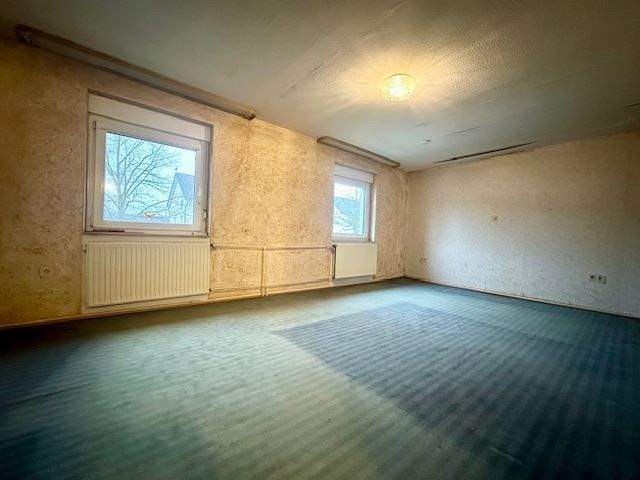 Mehrfamilienhaus, Wohnhaus Griesheim - 9 Zimmer, 193 m&sup2;, 695.000&euro; | Angebot:25628890