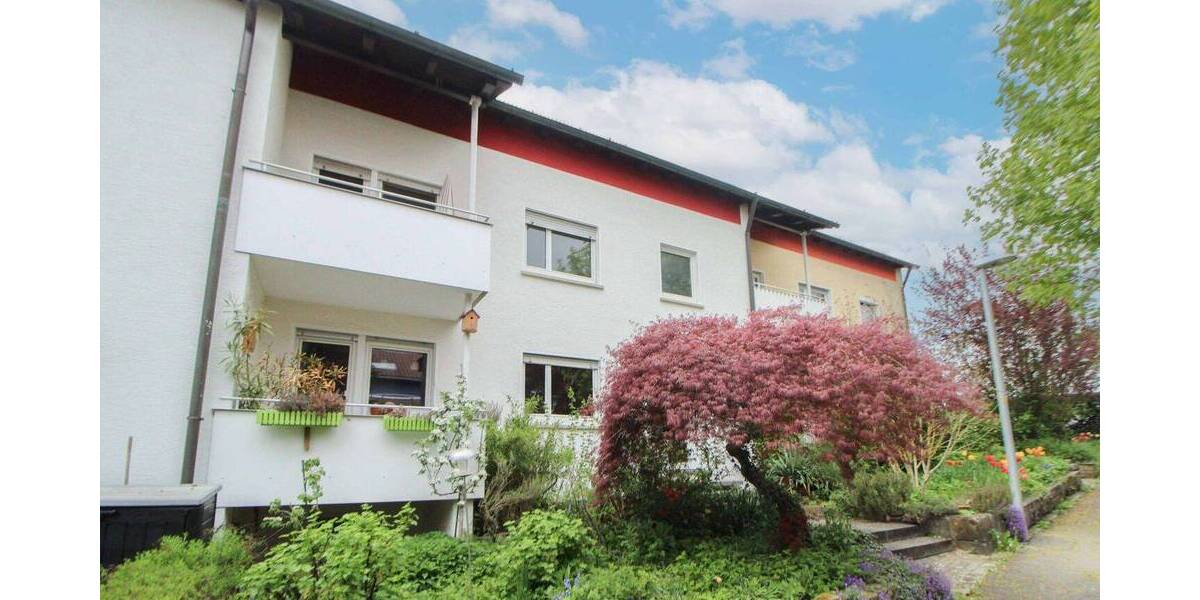 Reihenmittelhaus Stuttgart Steckfeld - 9 Zimmer, 208 m&sup2;, 765.000&euro; | Angebot:26319304