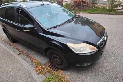 Ford Focus 191.000 km 1.760 &euro; Rottweil 78628