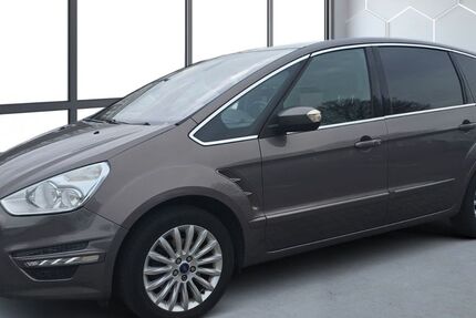 Ford S-Max 99.987 km 8.885 &euro; Pinneberg 25421