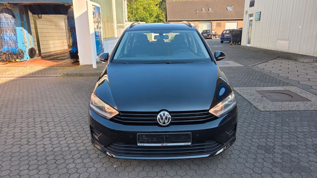 VW Golf Sportsvan 75.000 km 9.999 &euro; Salzkotten 33154