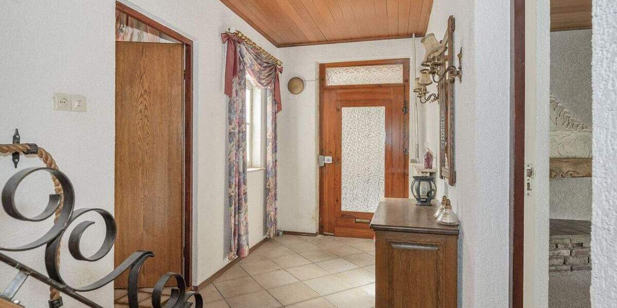 Einfamilienhaus Selfkant - Hillensberg Hillensberg - 6 Zimmer, 210 m&sup2;, 325.000&euro; | Angebot:25476237