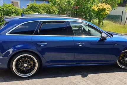 Audi A4 82.000 km 21.500 &euro; Selb 95100