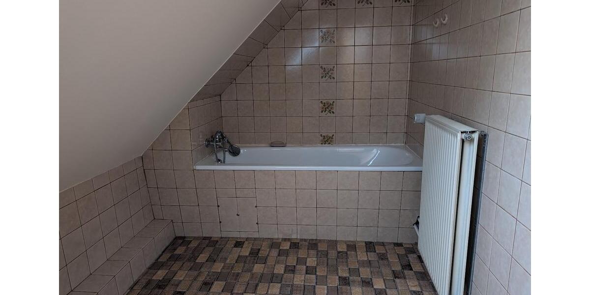 Einfamilienhaus Bad Sachsa - 6 Zimmer, 188 m&sup2;, 229.000&euro; | Angebot:26920870