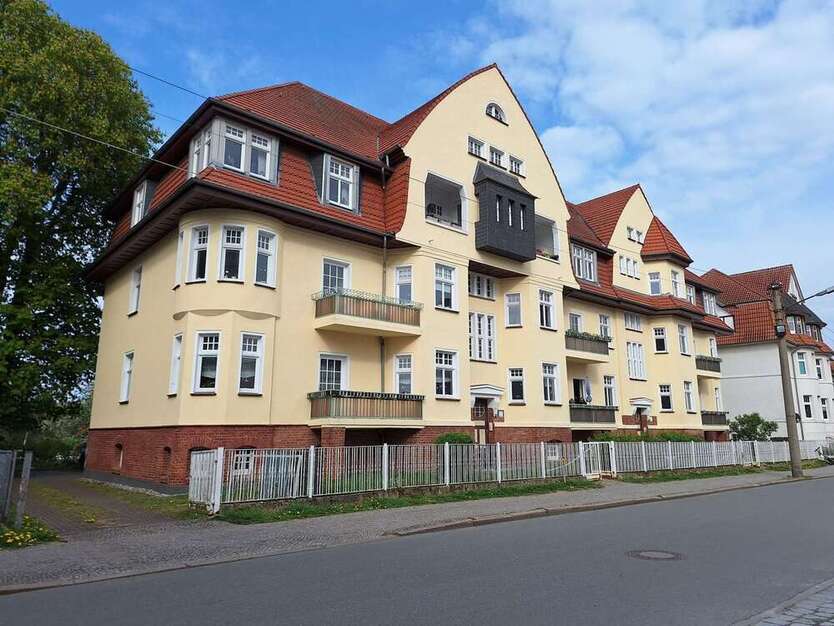 Wohnung zum Kaufen in Greifswald 442.000 € 126.09 m²