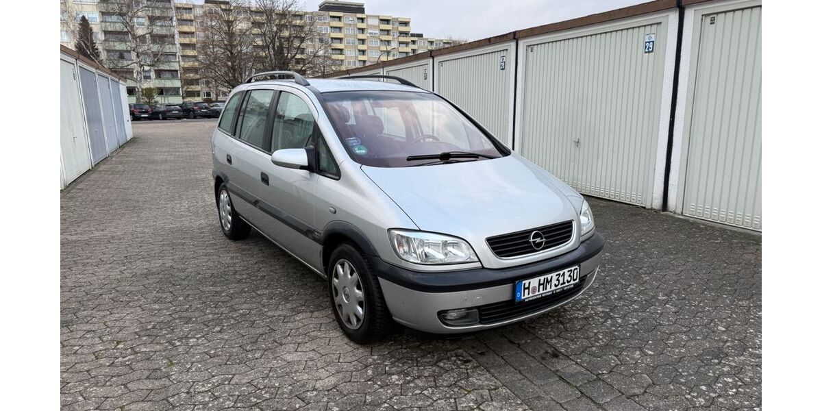 Opel Zafira 148.800 km 2.200 &euro; laatzen 30880