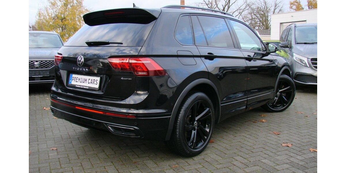 VW Tiguan 2.0TDi R-Line 4M BlackStyle ACC IQ LIGHT 41.763 km 35.980 € Falkensee 14612