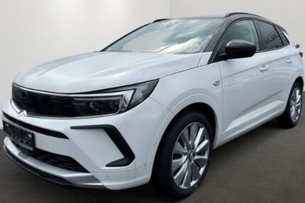 Opel Grandland (X) 79.770 km 17.490 &euro; Mönchengladbach 41061