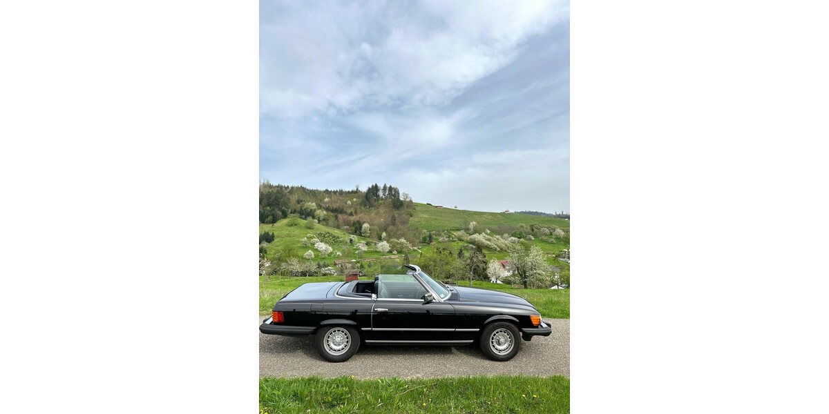 Mercedes-Benz SL 380 85.068 km 24.752 &euro; OFFENBURG 77652
