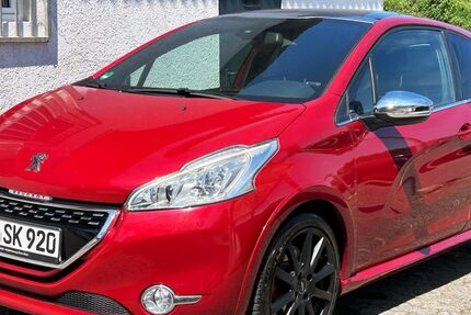 Peugeot 208 81.000 km 7.810 &euro; Wiesbaden 65199