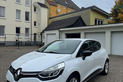 Renault Clio 68.037 km 8.800 € Osnabrück 49082