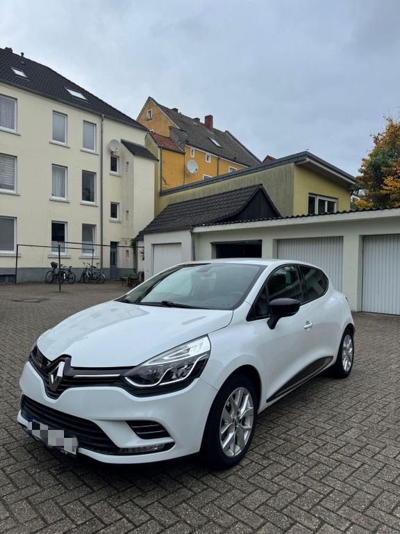 Renault Clio 68.037 km 9.500 € Osnabrück 49082