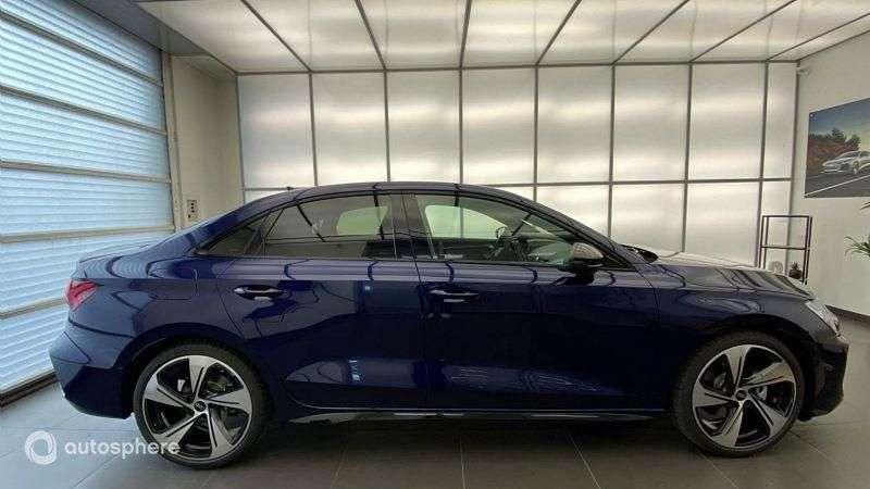 Audi A3 35 TFSI 150ch Mild Hybrid S line S tronic 7 11.000 km 51.999 &euro; Champniers 16430