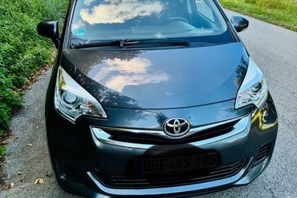 Toyota Verso-S 66.775 km 7.990 € Landau 94405