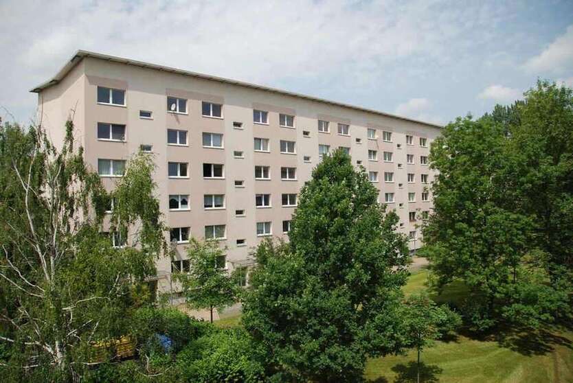 Wohnung zum Mieten in Chemnitz 260 € 54.22 m²