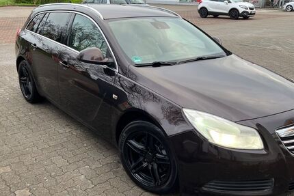Opel Insignia 297.000 km 2.400 &euro; Peine 31228