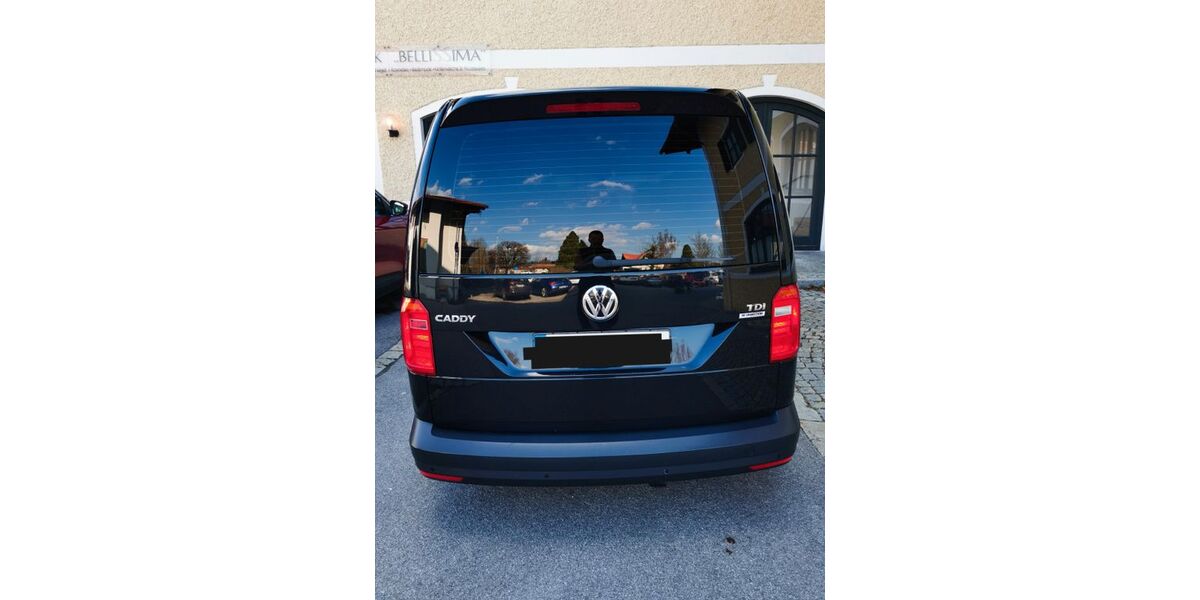 VW Caddy 212.000 km 11.000 &euro; Siegsdorf 83313