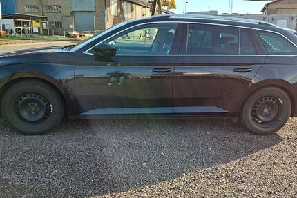 Skoda Superb 162.000 km 16.800 &euro; Welschbach 66557