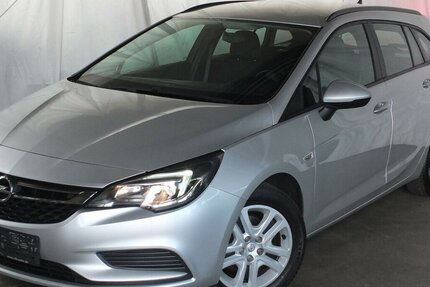 Opel Astra EDITION NAVI KLIMA TEMPOMAT BLUETOOTH 99.125 km 9.888 &euro; Köln 50858