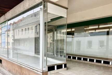 Gewerbeobjekt Windischeschenbach - 350&euro; | Angebot:26786853
