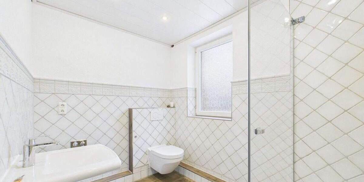 Komfort in Groß Grönau: Terrasse, Carport & Glasfaser - Ideal Paar oder Single, Nähe Uni & Lübeck 1 zimmer