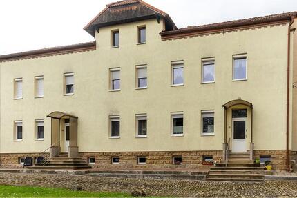 Haus Hohenmölsen - 10 Zimmer, 282 m&sup2;, 349.000&euro; | Angebot:26957655