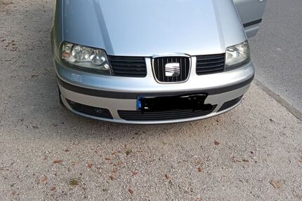 Seat Alhambra 159.000 km 5.990 &euro; Traunreut 83301