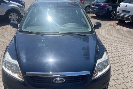 Ford Focus 146.000 km 2.799 € Speyer 67346