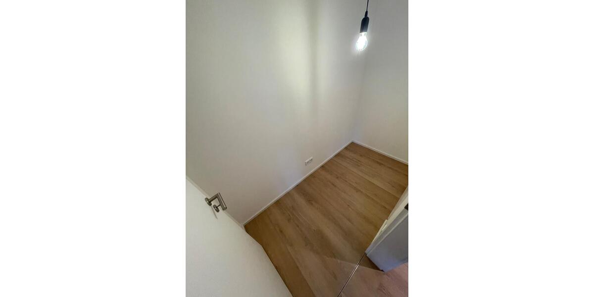 Etagenwohnung Irchenrieth - 3 Zimmer, 94 m&sup2;, 1.200&euro; | Angebot:26408105