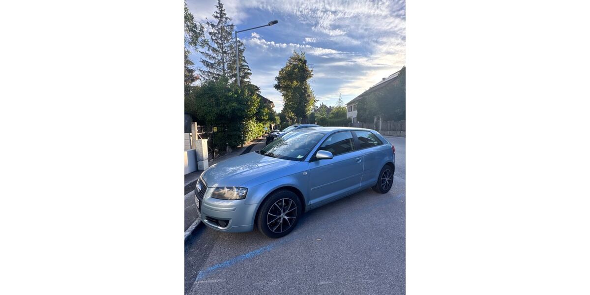 Audi A3 290.000 km 2.900 &euro; München 80939