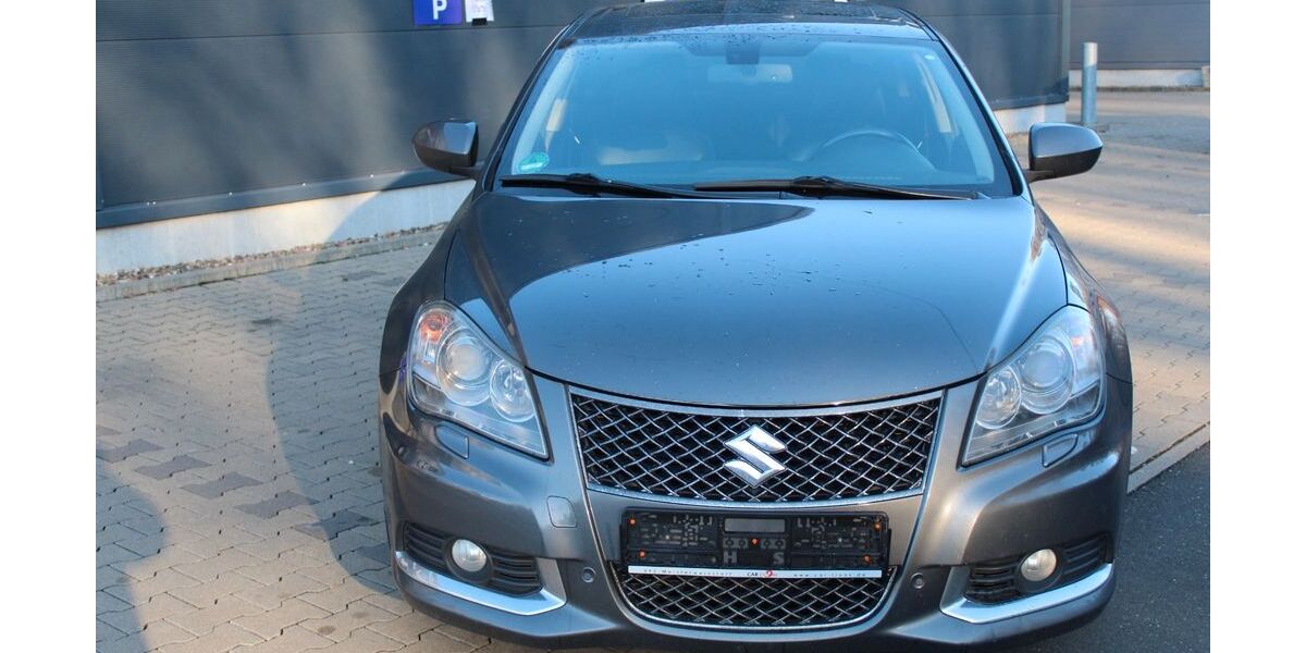 Suzuki Kizashi 194.526 km 7.590 &euro; Rabenau 35466