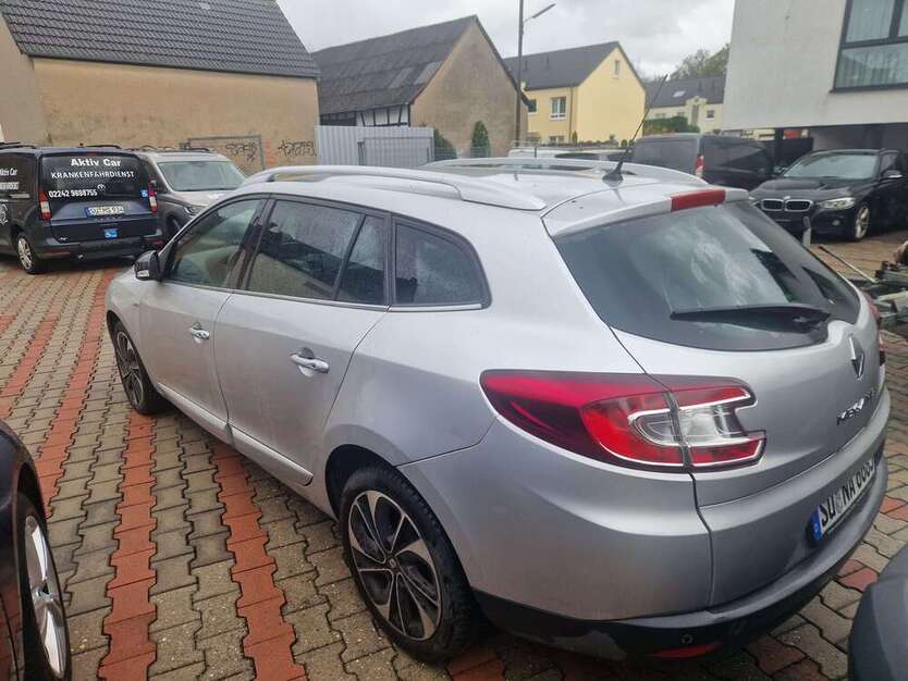 Renault Megane 121.000 km 7.900 € Hennef 53773