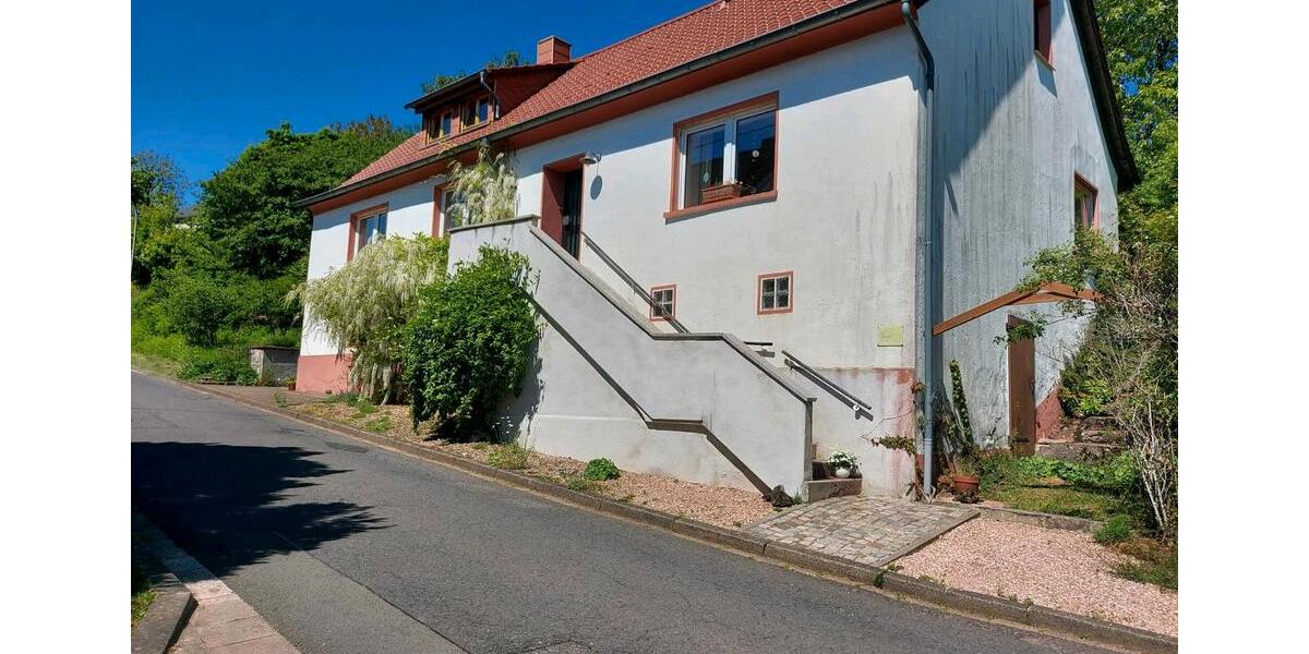 Haus in Steinberg-Deckenhardt zu verkaufen 6 zimmer
