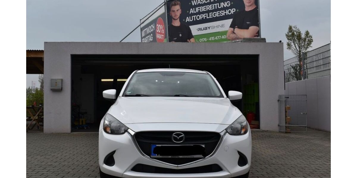 Mazda 2 186.000 km 5.423 &euro; Eltmann 97483