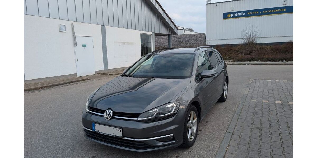 VW Golf 141.800 km 11.700 &euro; Kempten 87437