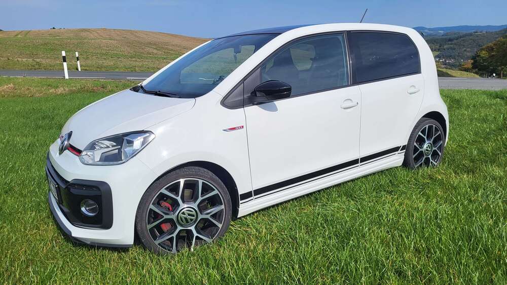 VW up! 81.400 km 12.099 &euro; Eslohe 59889