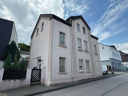 Haus zum Kaufen in Hagen 298.000 € 177 m²