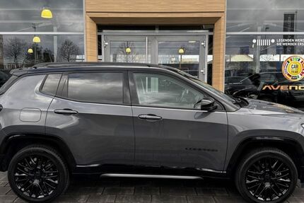 Jeep Compass 17.463 km 25.690 &euro; Aschaffenburg 63741