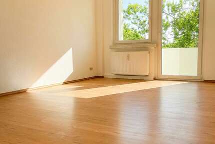 Wohnung Zittau - 3 Zimmer, 73 m&sup2;, 480&euro; | Angebot:27146984