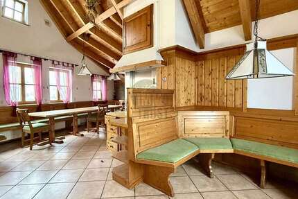Haus Güntersleben - 2 Zimmer, 64 m&sup2;, 199.000&euro; | Angebot:26075216