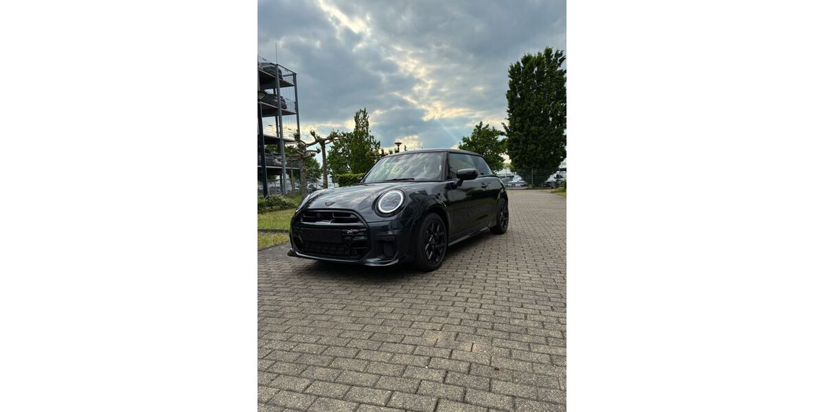 Mini Cooper C 2.100 km 30.300 &euro; Wachtberg 53343