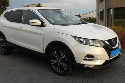 Nissan Qashqai 85.000 km 18.600 &euro; Giesensdorf 23909
