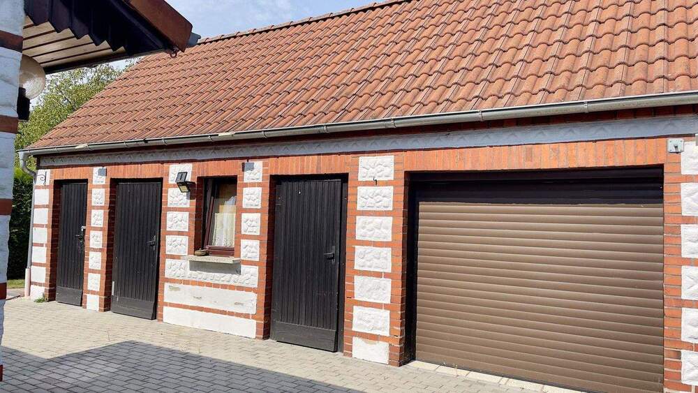 gemütliches Haus mit Nebengebäude und großem Grundstück 6 zimmer