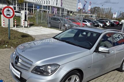 Mercedes-Benz C 250 130.500 km 12.889 &euro; Wolfsburg 38446