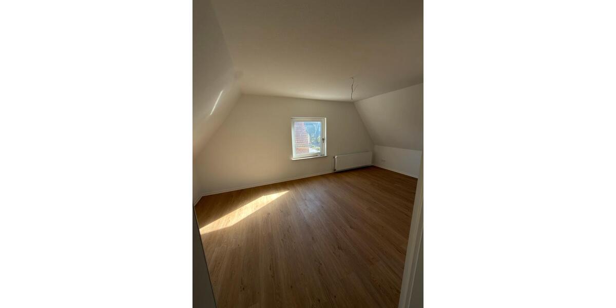 Dachgeschoßwohnung Fürstenau - 2 Zimmer, 80 m&sup2;, 620&euro; | Angebot:26040394