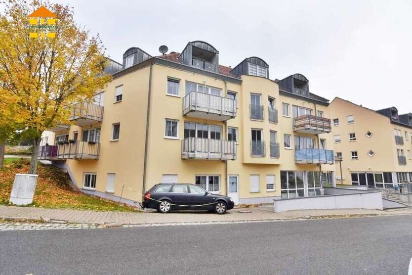 Wohnung zum Mieten in Burkhardtsdorf 265 € 51 m²