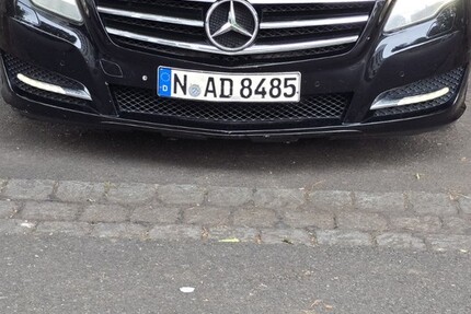 Mercedes-Benz R 350 2.612.000 km 9.000 € Nürnberg 90403