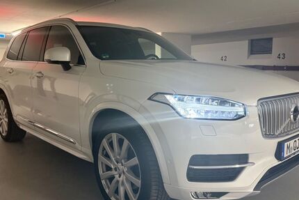 Volvo XC90 182.000 km 22.400 &euro; Taufkirchen 82024